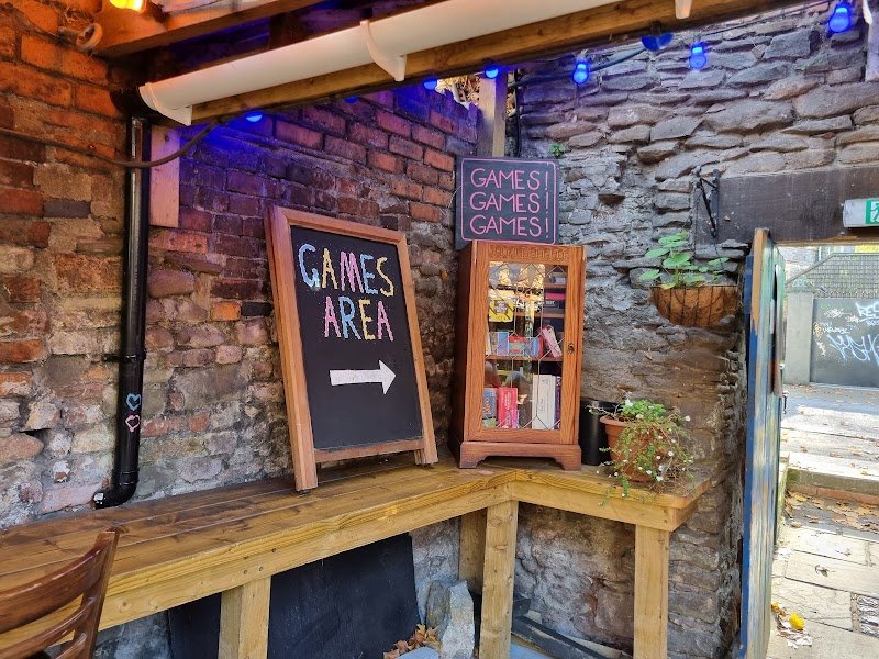 Volunteer Tavern