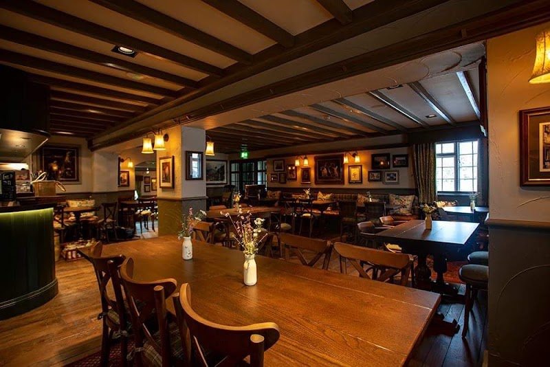Crown Inn Lixwm