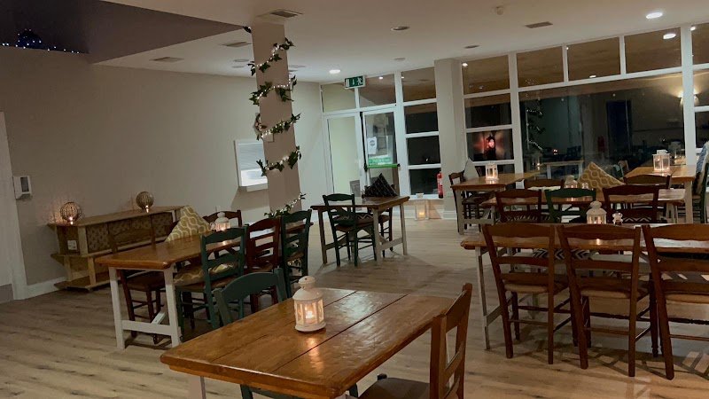 Smokehouse Restaurant & Bar