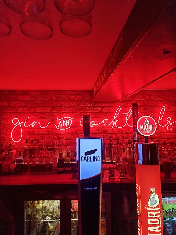 Harvey's Late Bar