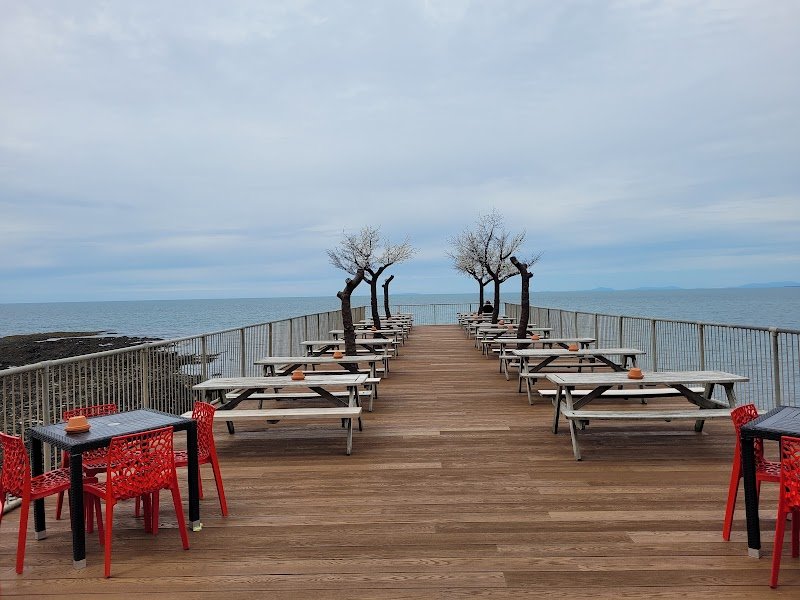 Upstairs Bar at Royal Pier