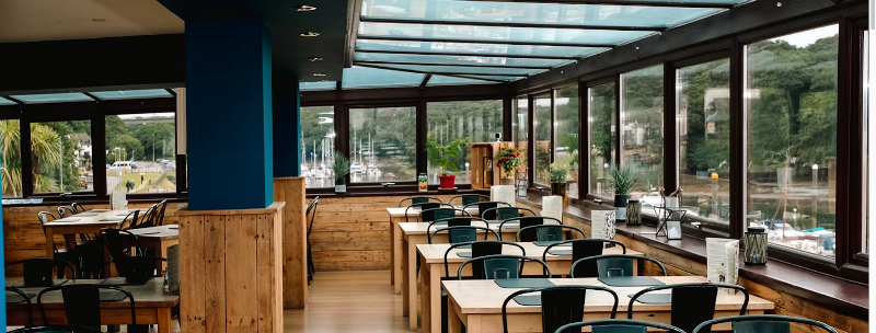 The Bar Restaurant Neyland