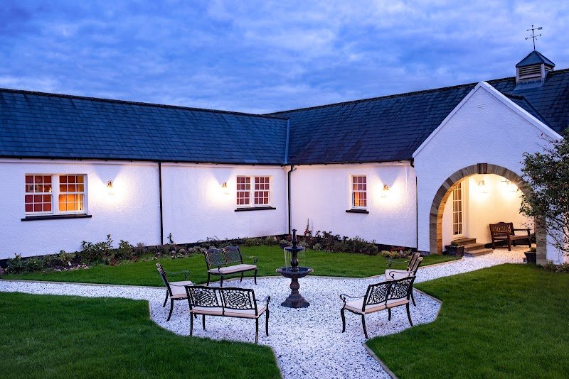 The Cluanie Inn