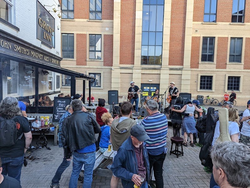 Folk at the Grove