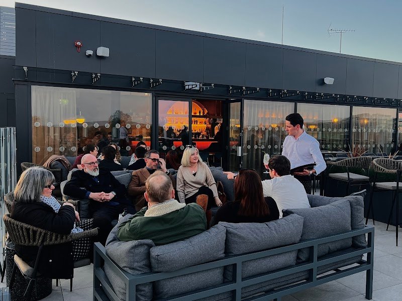 Becketts Rooftop Bar