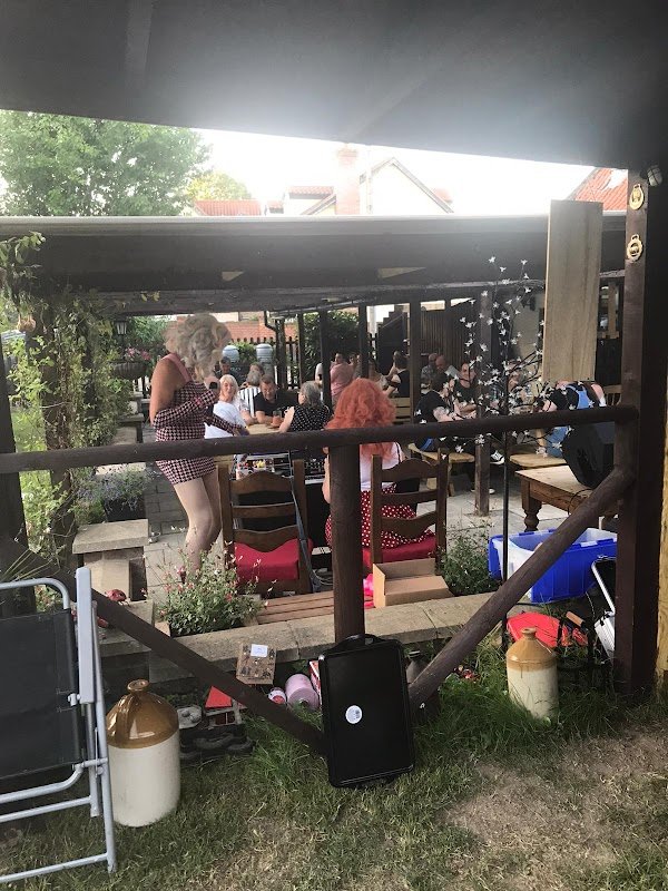 The Swan & The Old Coaching Inn Cafe