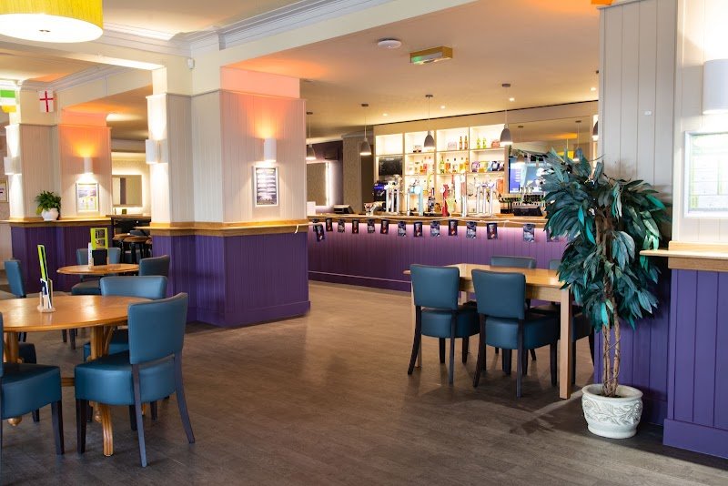 Alberts Bar