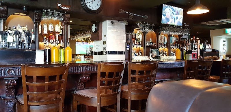 Pats Bar