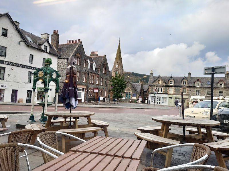 The Fountain Bar & Restaurant
