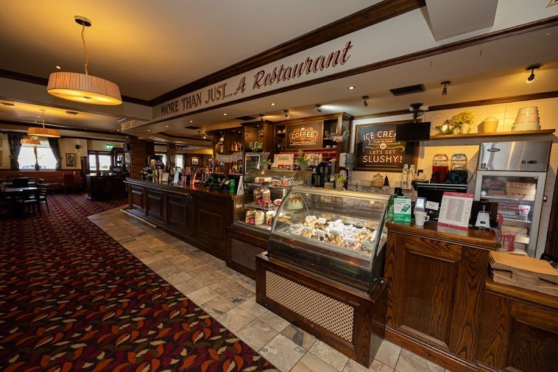 Pine Tree Farm - Dining & Carvery