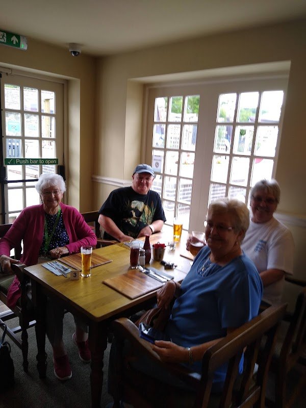 The Horseshoes Inn