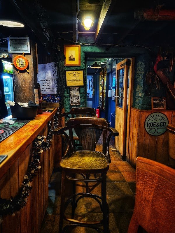 The Smuggler's Table