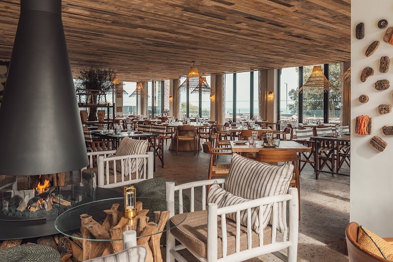 Old Harry Rocks Bar & Restaurant