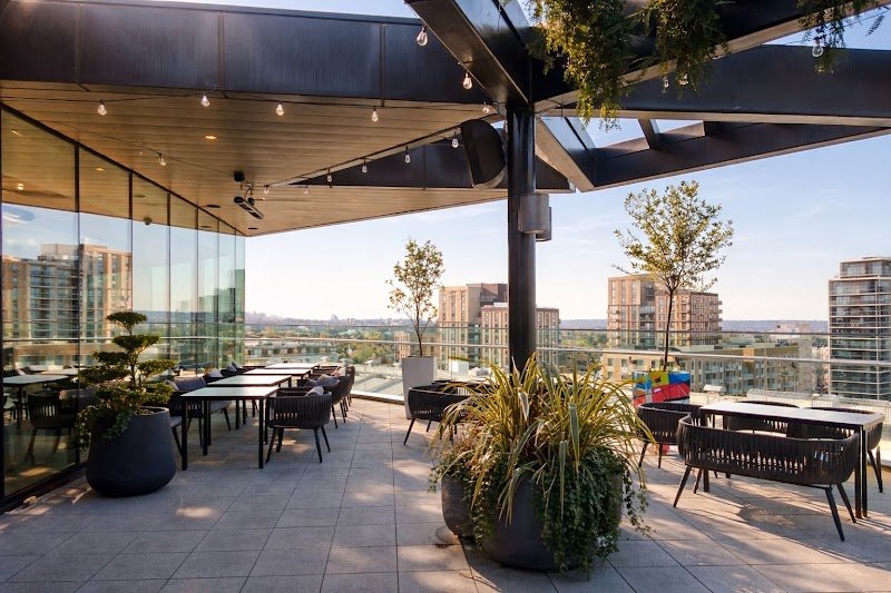 Sky Bar 9