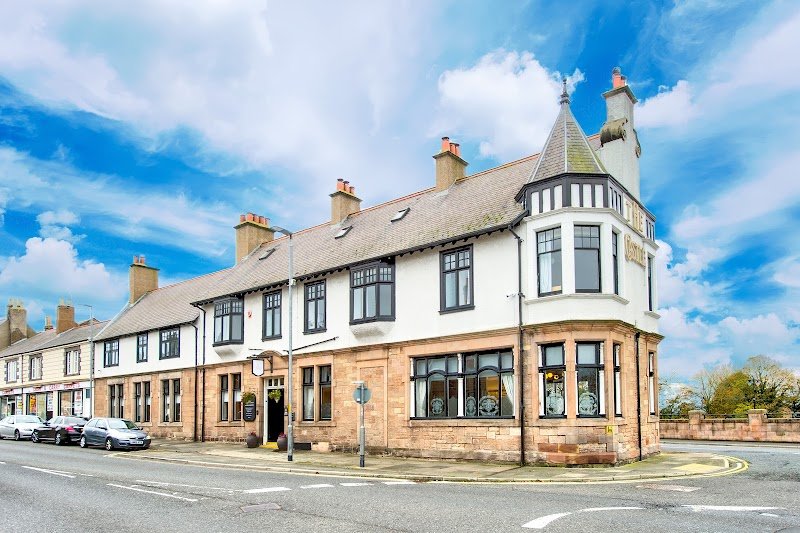 The Castle Hotel & Restaurant