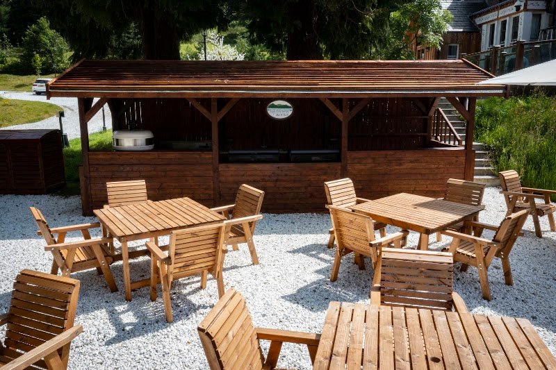 Lochview Bar & Grill