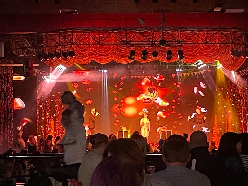 The Cove Bar and Entertainment Venue