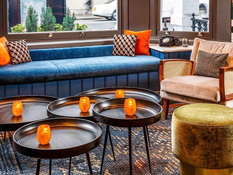 Lobby Bar
