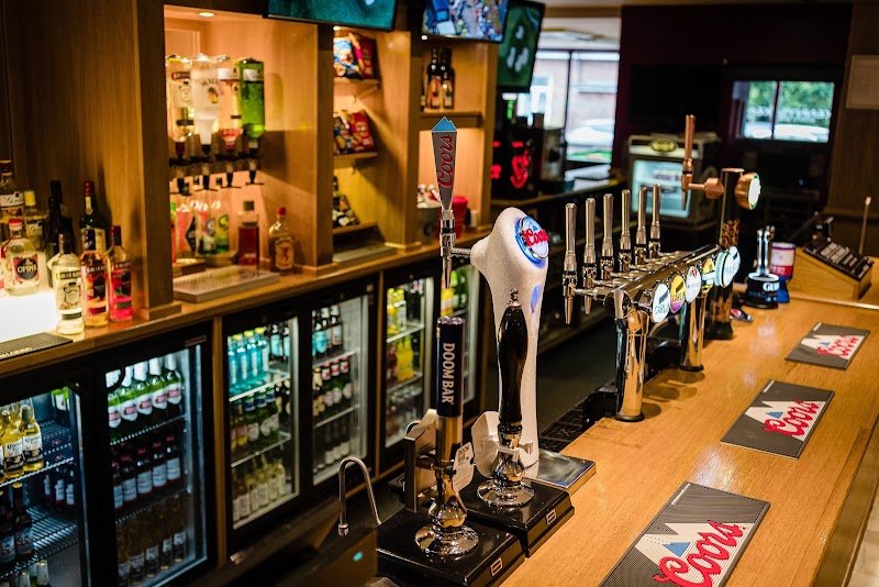 Kennys Sports Bar