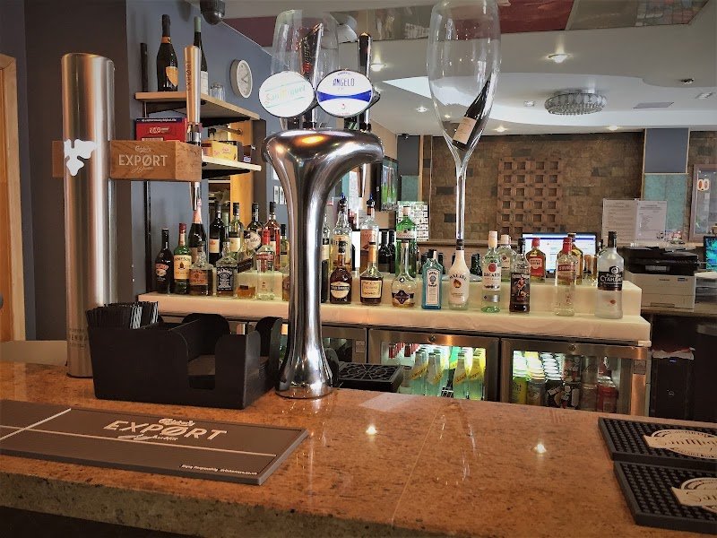 Premier Lounge Bar - Elephant & Castle