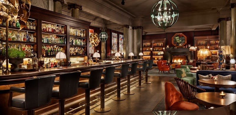 Scarfes Bar