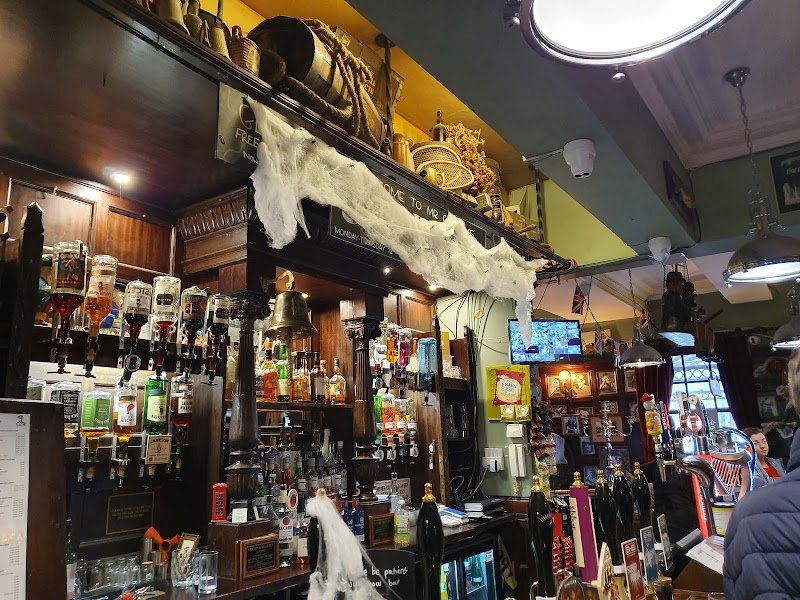 Mr Grundy's Tavern