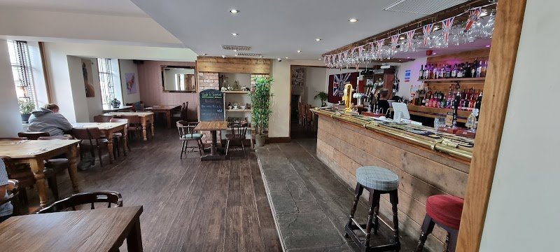 Elletson Arms Pilling
