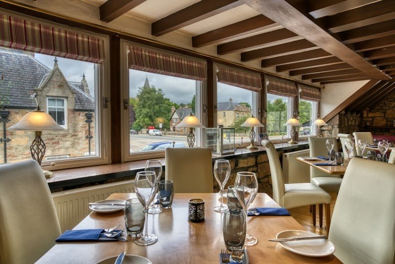 Coach House Bar & Restaurant