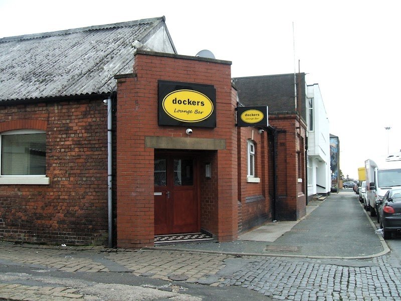 Dockers Sports Bar