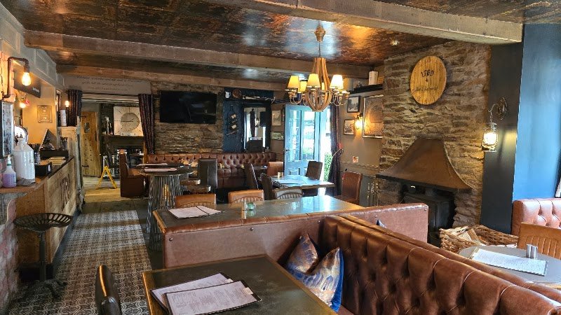 1769 Bar & Restaurant