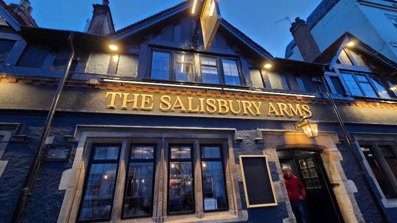 Endless street tap ltd trading as The Salisbury arms