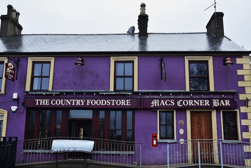 Macs corner bar