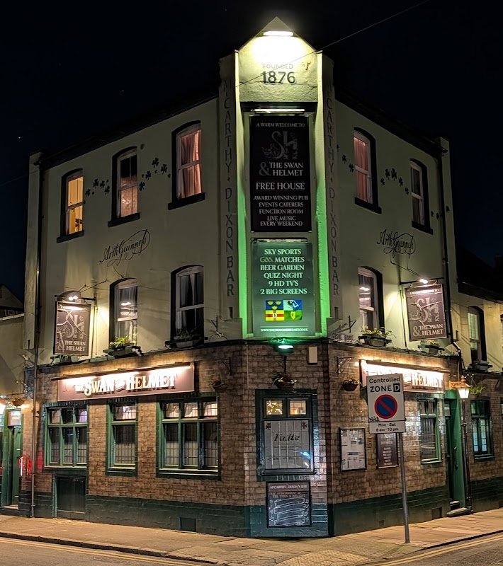 The Swan & Helmet