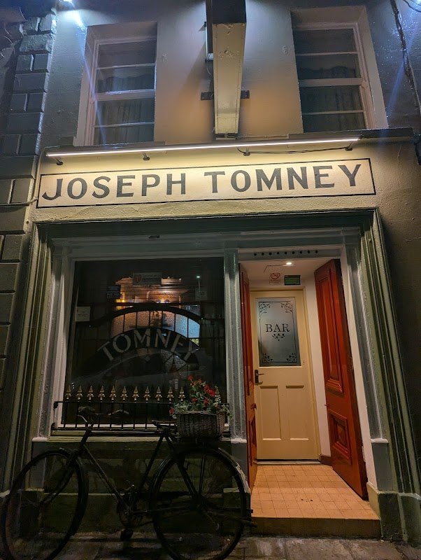 Tomney's Bar