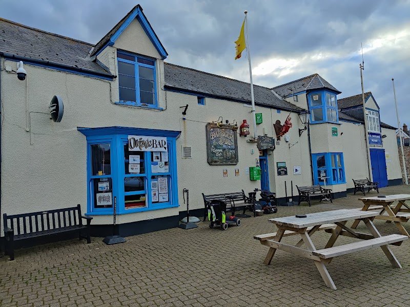 The Esplanade Club