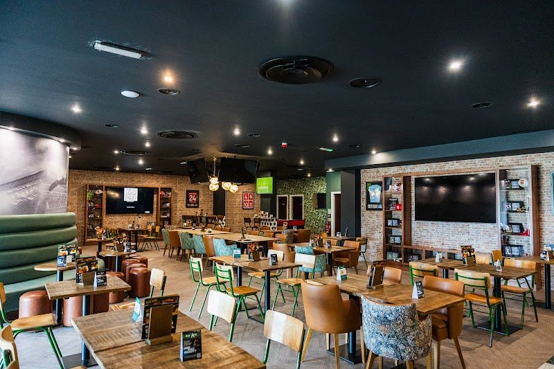 The Sports Bar & Grill