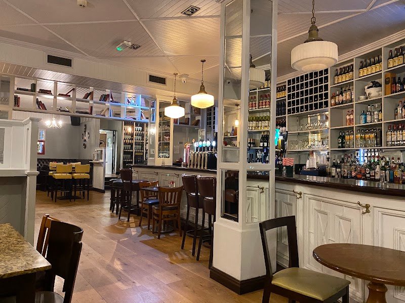 Gough’s Sports And Cocktail Bar