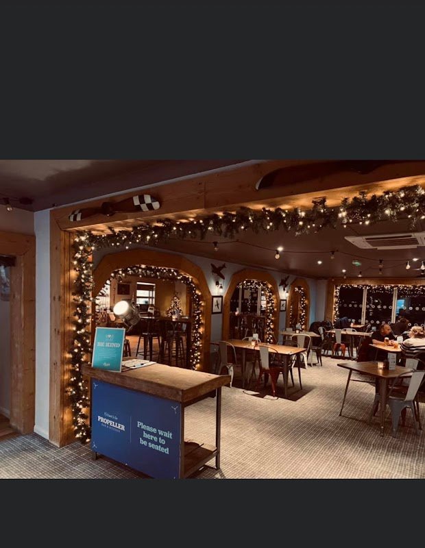 Propeller Bar & Restaurant