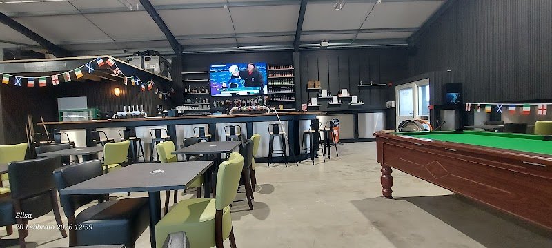Macfoys Bar
