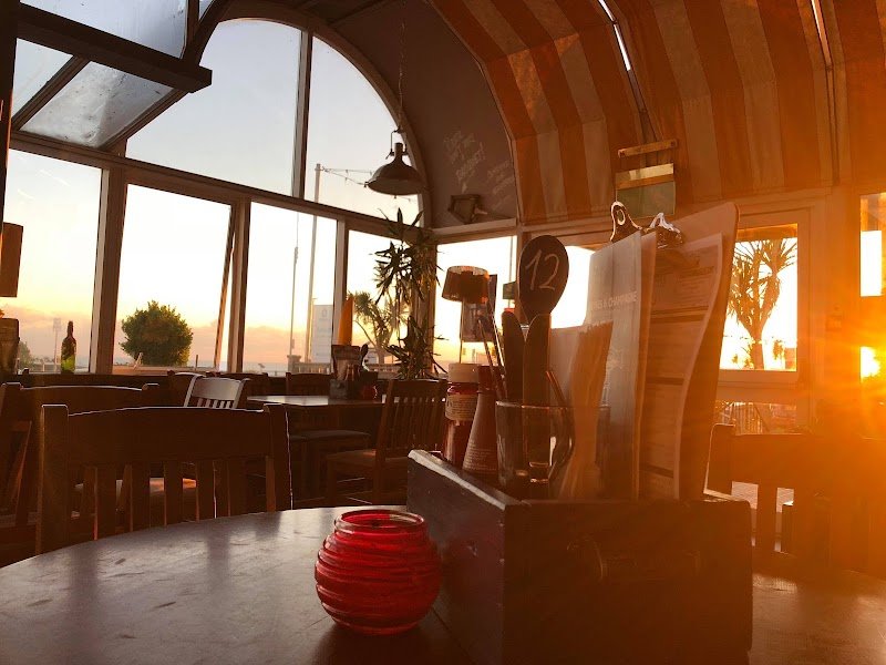 The Overcliff Pub