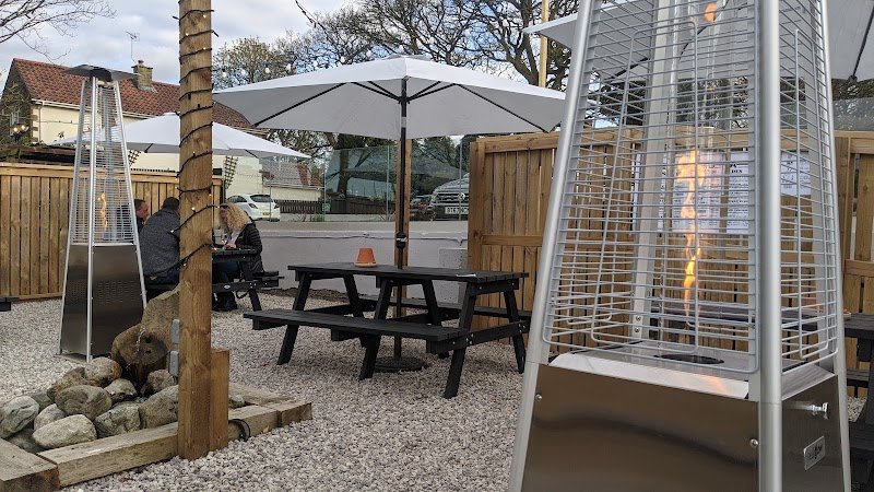 The Elm Tree @ Heath