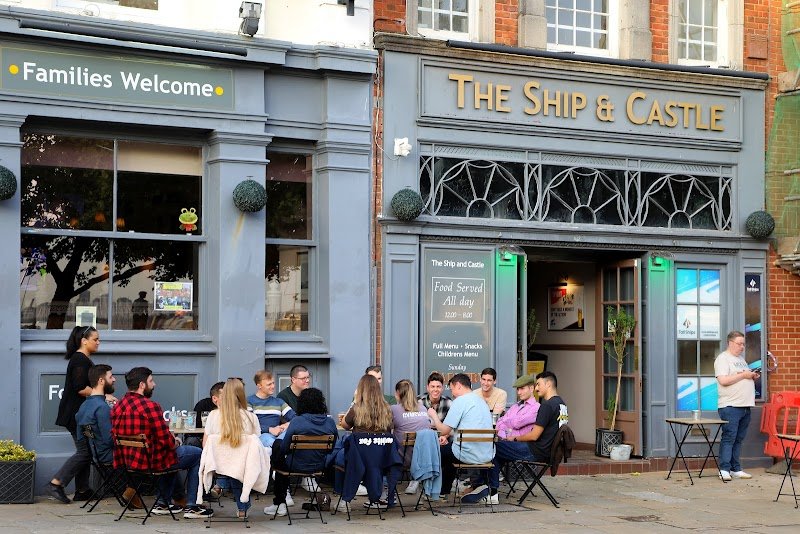 The Ship & Castle