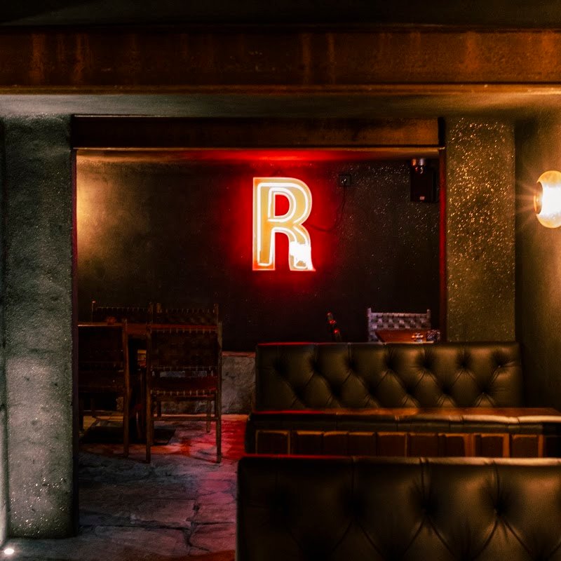 R Bar St Ives