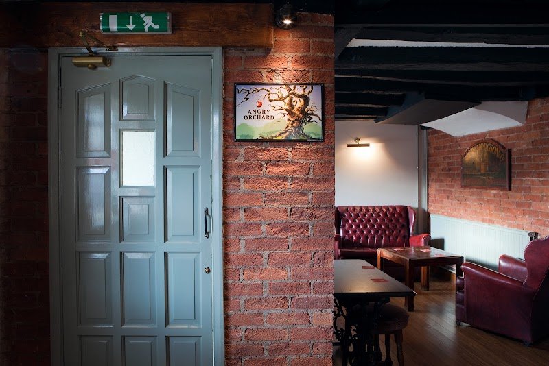 The Coach & Horses