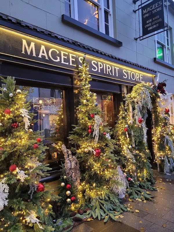 Magee's Bar