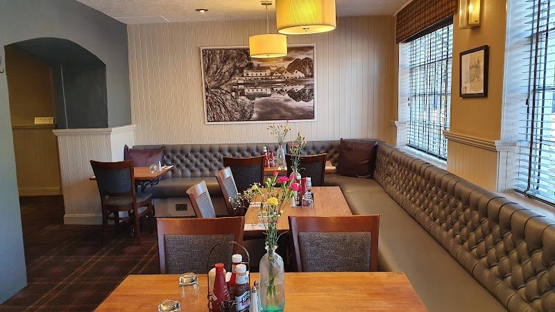 Mosset Tavern