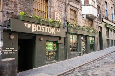 Boston Bar Old Town