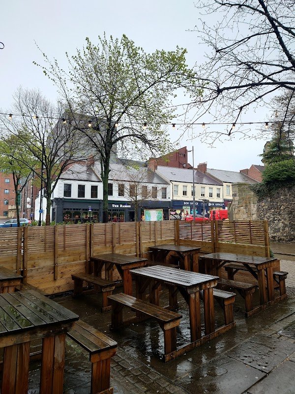 Greens Tavern