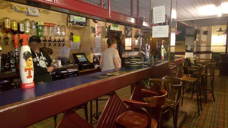 Vinney’s Bar