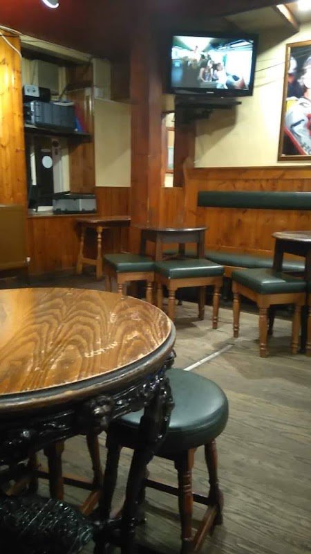 Saddle Inn